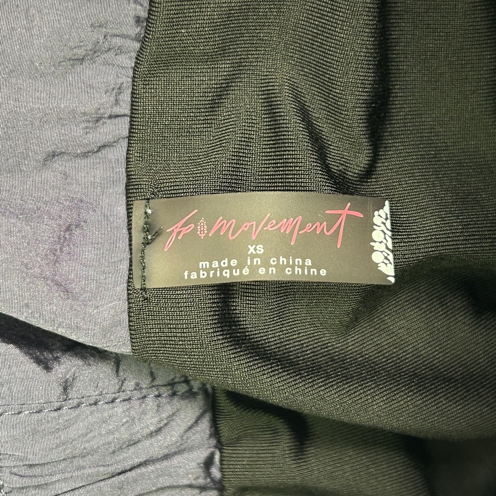 FP Movement Shorts Womens XS The Way Home Smocked Waist‎ Running Yoga Gym - Picture 4 of 12